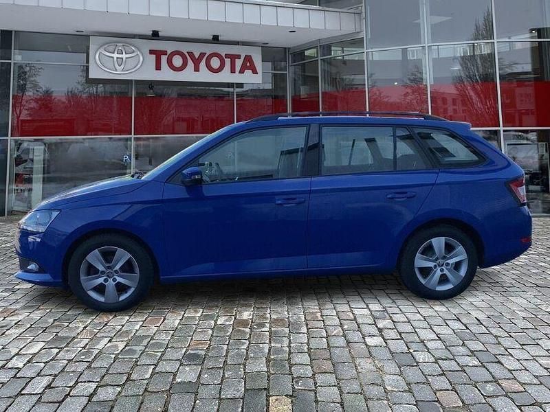 Gebraucht Skoda Fabia Ambition 95 PS (69 kW) 2021 Blau Kombi