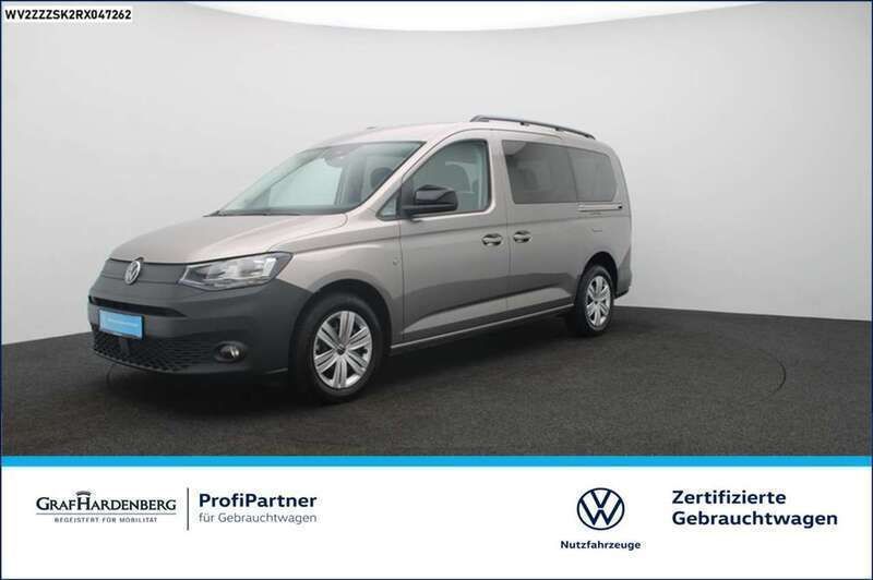 Mojave beige metallic Gebraucht 2024 VW Caddy Maxi Basis Van / Kleinbus | 35.480 € (Etwas zu teuer) - Bild 1/4