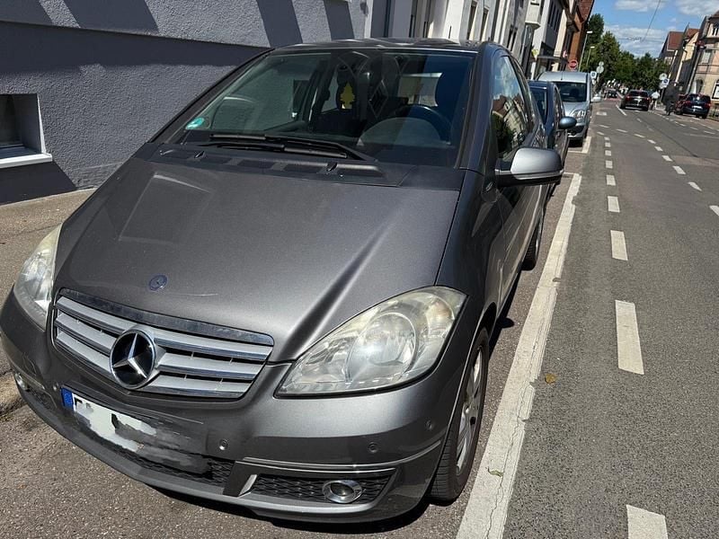 Gebraucht 2004 Mercedes A170 Avantgarde Van / Kleinbus | 3.300 € (Teuer) - Bild 1/4