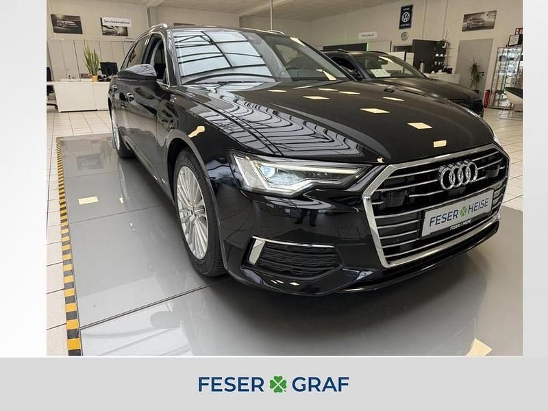 Mythosschwarz metallic Gebraucht 2021 Audi A6 Ambiente Kombi | 33.990 € (Fairer Preis) - Bild 1/4