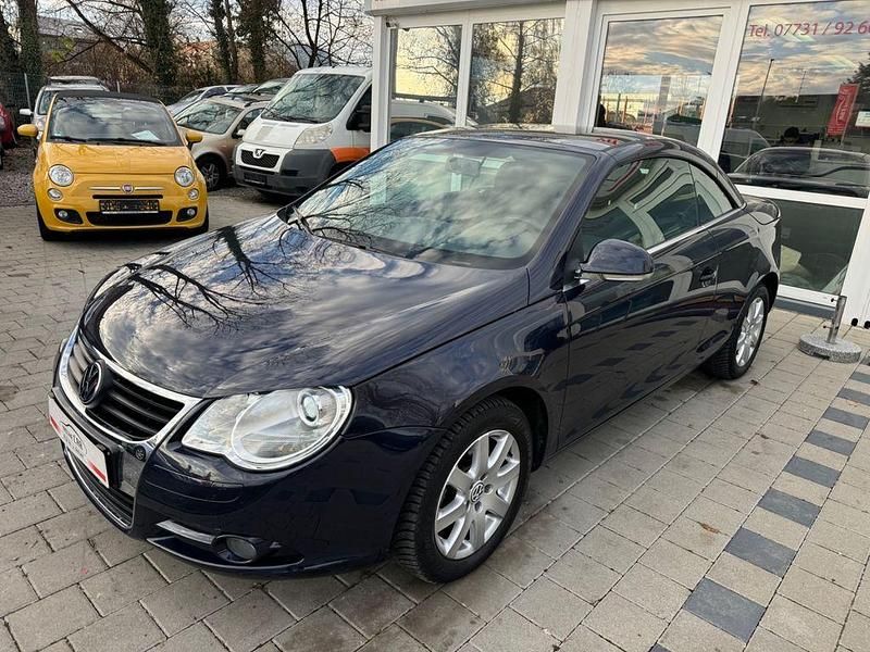 Gebraucht VW Eos 122 PS (89 kW) 2008 Blau Cabrio
