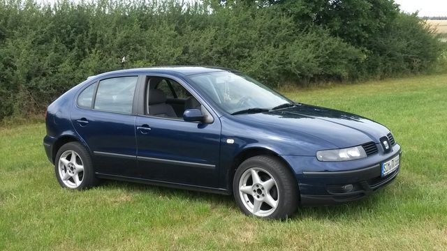 Gebraucht Seat Leon Stella 101 PS (74 kW) 2000 Blau metallic Limousine