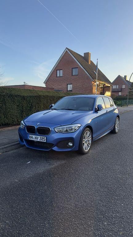 Blau Gebraucht 2015 BMW 120 M Sport Kleinwagen | 11.750 € (Fairer Preis) - Bild 1/4