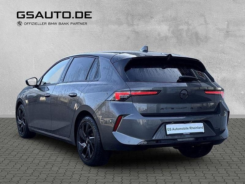 Gebraucht Opel Astra 131 PS (96 kW) 2024 Grau Limousine