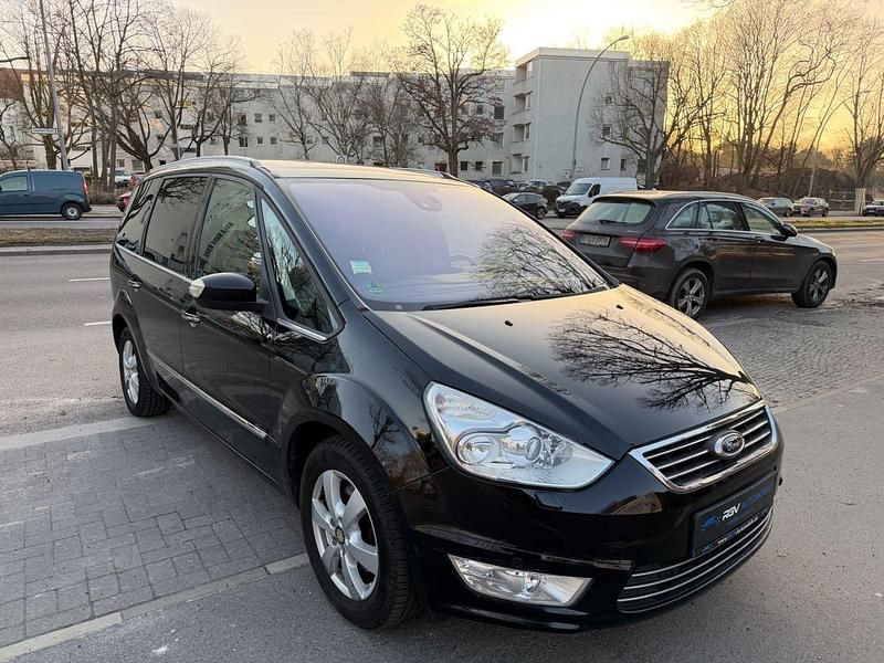Gebraucht Ford Galaxy Titanium 163 PS (119 kW) 2012 Schwarz Van / Kleinbus