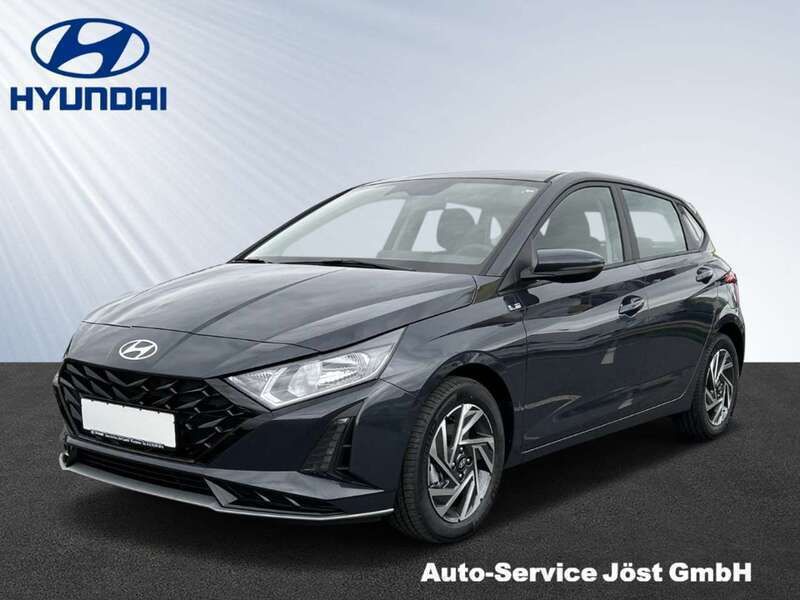Grau Neu 2025 Hyundai i20 Trend Kleinwagen | 20.290 € (Superpreis) - Bild 1/3