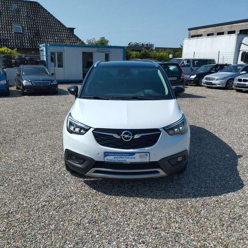 Weiß Gebraucht 2018 Opel Crossland X SUV | 11.969 € (Guter Preis) - Bild 1/4