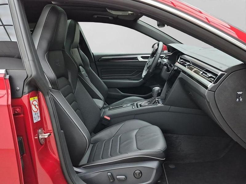 Gebraucht VW Arteon R-line 193 PS (141 kW) 2025 Rot Limousine