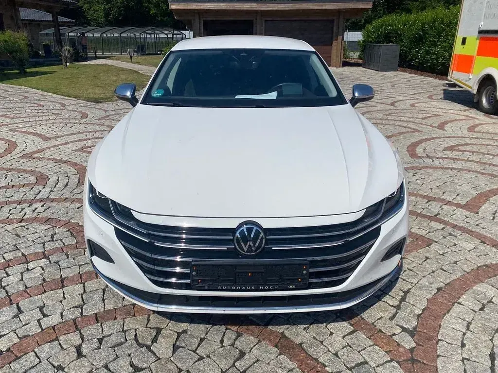 Gebraucht VW Arteon Elegance 150 PS (110 kW) 2020 Weiß Limousine