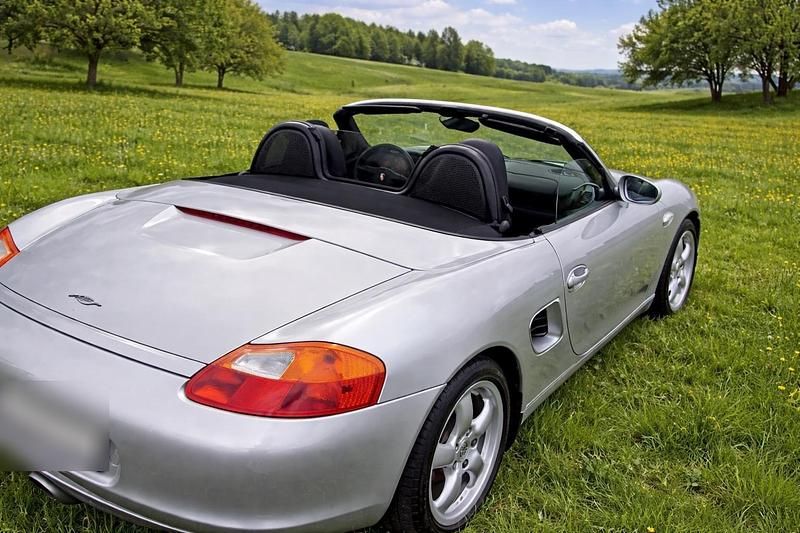 Gebraucht Porsche Boxster 220 PS (161 kW) 2002 Silber Cabrio
