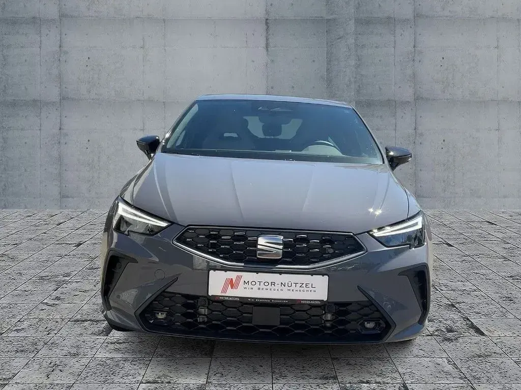 Neu Seat Ibiza FR 116 PS (85 kW) 2026 Grau Kleinwagen