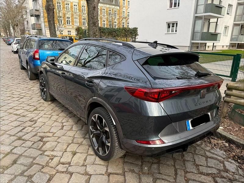 Gebraucht Cupra Formentor Basis 190 PS (139 kW) 2023 Grau SUV