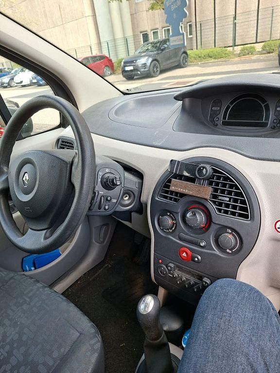 Second-hand Renault Modus Dynamique 75 CP (55 kW) 2005 Auriu Monovolum