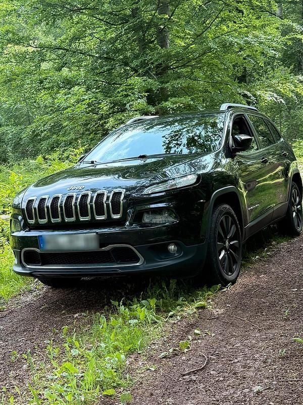 Schwarz Gebraucht 2014 Jeep Cherokee SUV | 10.600 € (Fairer Preis) - Bild 1/4