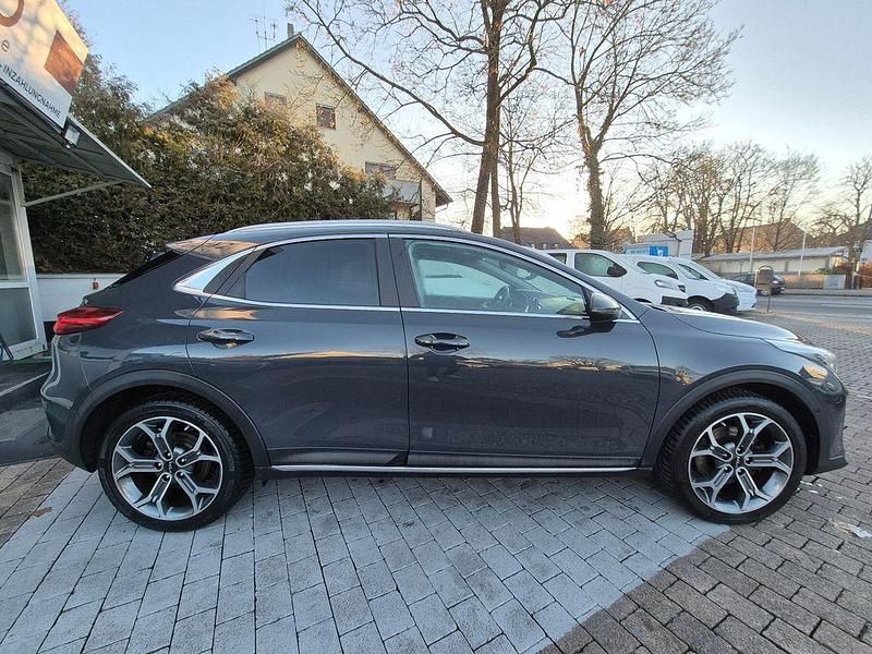 Gebraucht Kia XCeed Platinum Edition 141 PS (103 kW) 2022 Grau SUV