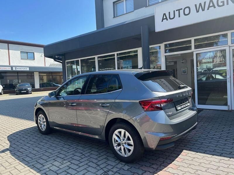 Gebraucht Skoda Fabia Selection 95 PS (69 kW) 2024 Grau Kleinwagen