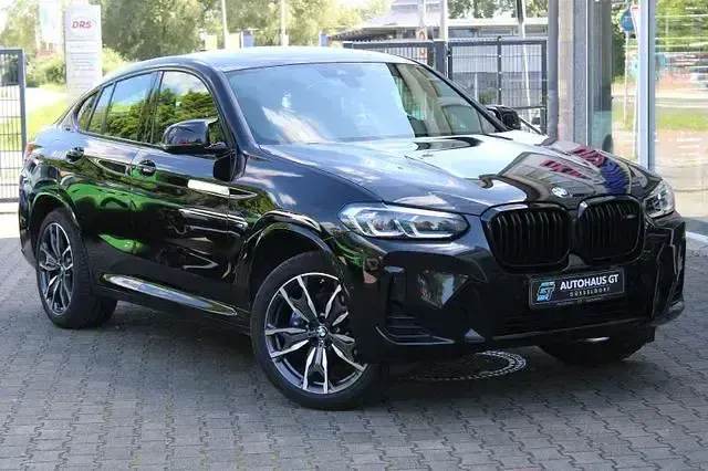 Gebraucht BMW X4 M Sport 360 PS (264 kW) 2023 Black sapphire SUV