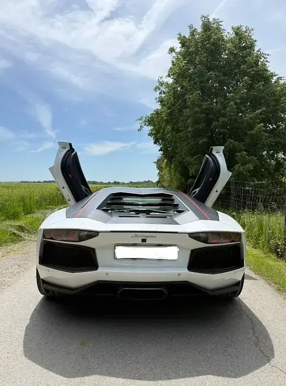 Gebraucht Lamborghini Aventador 700 PS (514 kW) 2015 Weiß