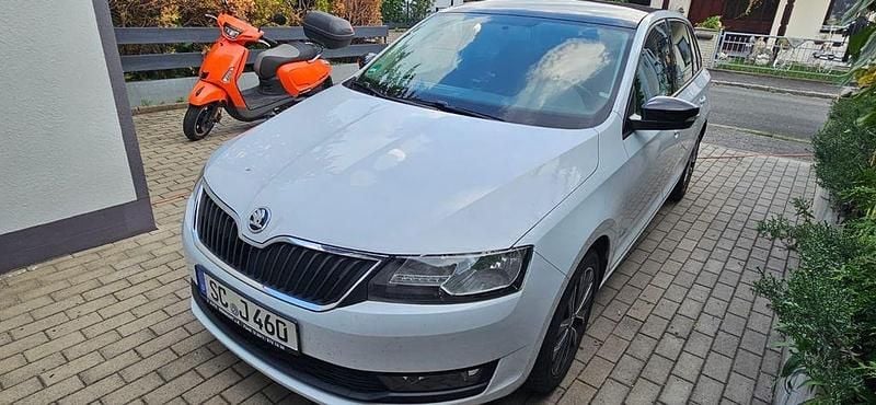 Weiß Gebraucht 2018 Skoda Rapid Ambition Limousine | 10.900 € (Fairer Preis) - Bild 1/4
