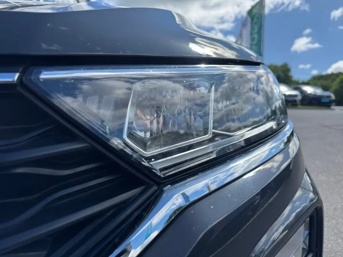Gebraucht VW T-Roc Active 116 PS (85 kW) 2021 Grau SUV