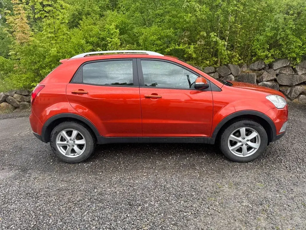 Usata SsangYong Korando Quartz 175 CV (128 kW) 2012 Rosso SUV
