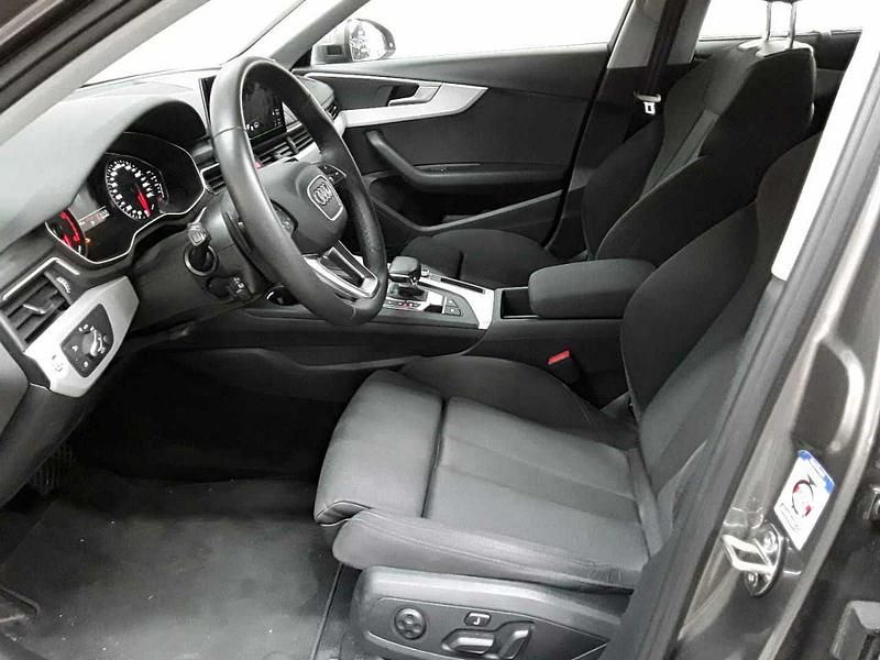 Gebraucht Audi A4 Allroad Ambiente 204 PS (150 kW) 2021 Terragrau metallic Kombi