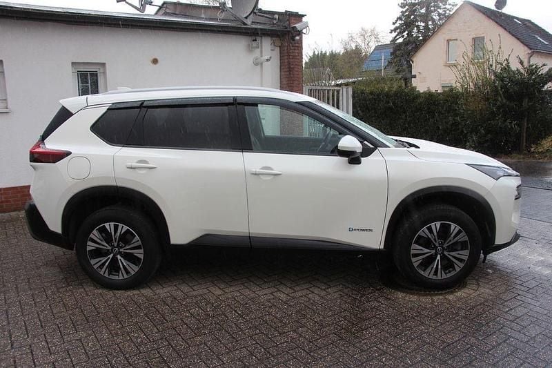 Gebraucht Nissan X-Trail N-Connecta 213 PS (156 kW) 2024 Weiß SUV