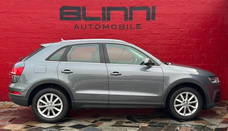 Gebraucht Audi Q3 Basis 150 PS (110 kW) 2018 Grau SUV