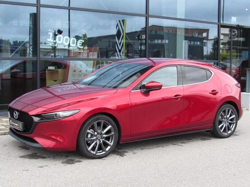 Gebraucht Mazda 3 Selection 122 PS (89 kW) 2019 Rot Limousine
