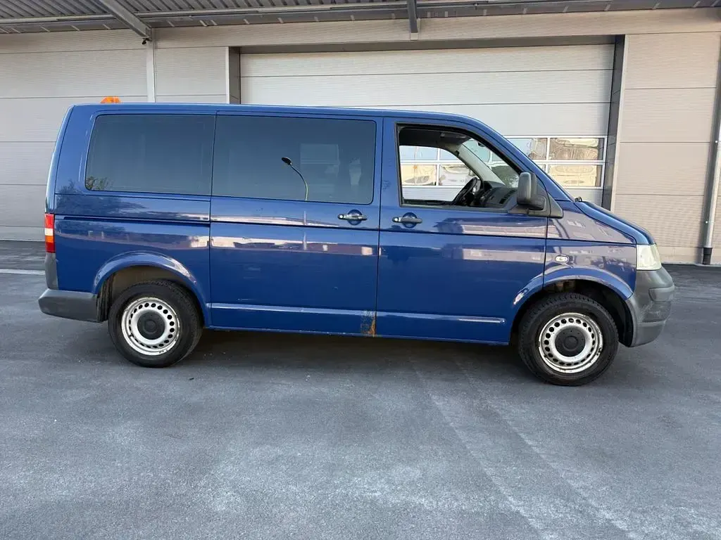 Gebraucht VW Caravelle 131 PS (96 kW) 2009 Blau Van