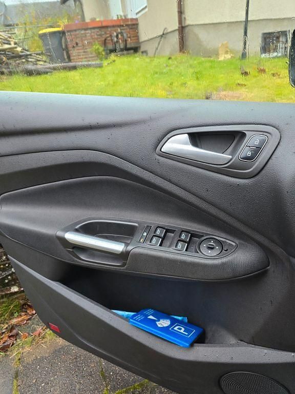 Gebraucht Ford C-MAX Business Edition 125 PS (91 kW) 2017 Grau Van / Kleinbus