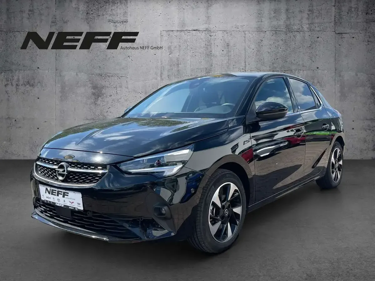 Gebraucht Opel Corsa-e Elegance 100 kW (136 PS) 2023 Perla nera Kleinwagen