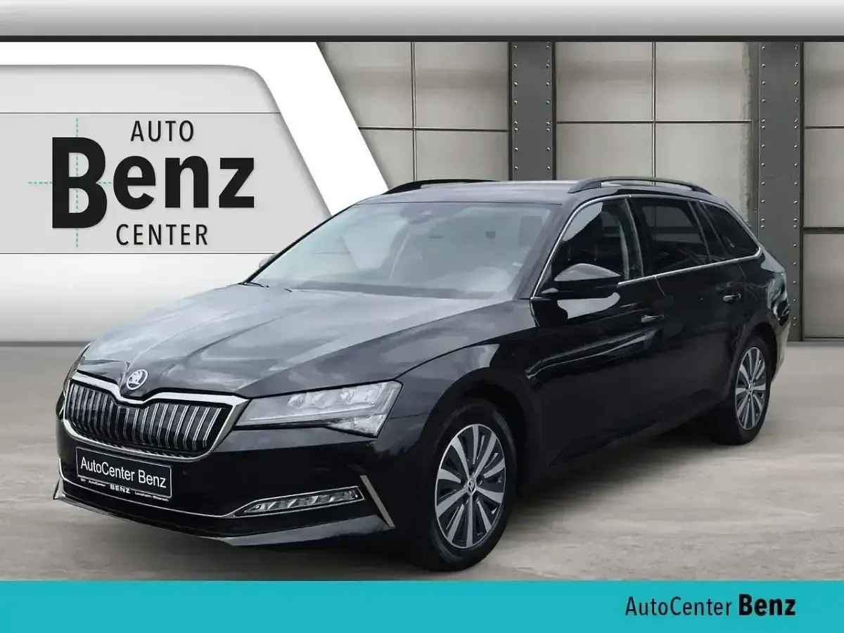 Gebraucht Skoda Superb Ambition 156 PS (114 kW) 2022 Kombi