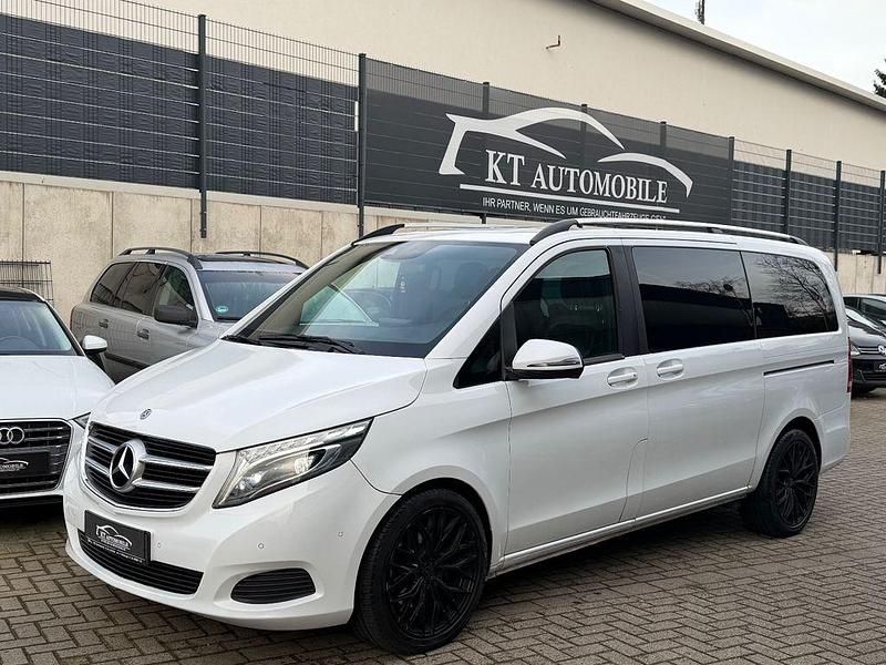 Weiß Gebraucht 2018 Mercedes V250 Edition Van / Kleinbus | 27.999 € (Superpreis) - Bild 1/4