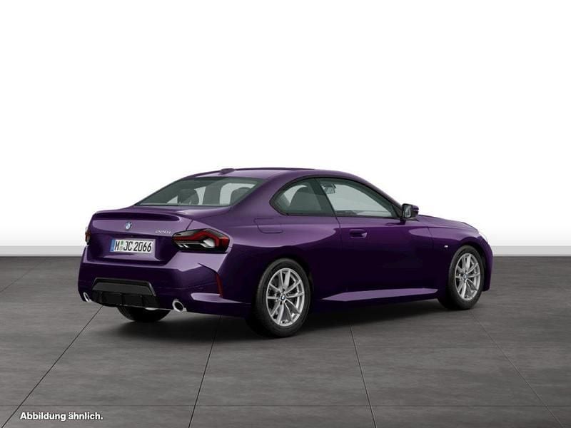 Violet Gebraucht 2025 BMW 220 M Sport Coupé | 42.189 € (Fairer Preis) - Bild 1/3