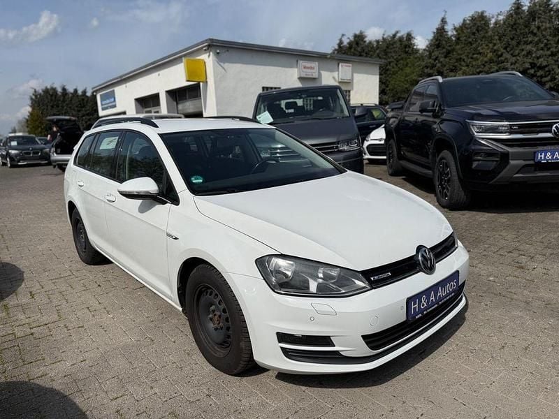 Gebraucht VW Golf VII Comfortline 110 PS (80 kW) 2014 Weiß Kombi