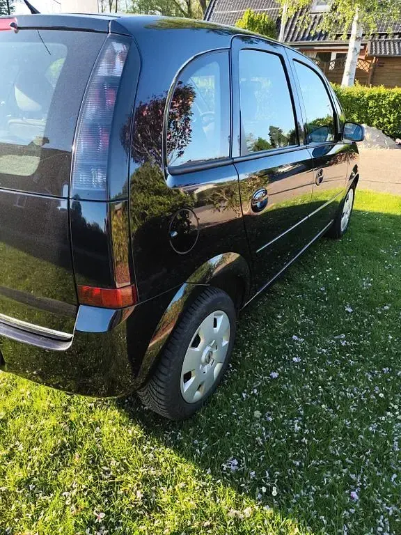 Używany Opel Meriva Edition 105 KM (77 kW) 2008 Czarny Minivan