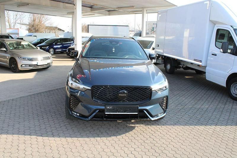 Gebraucht Volvo XC60 Plus 250 PS (183 kW) 2025 Blau SUV