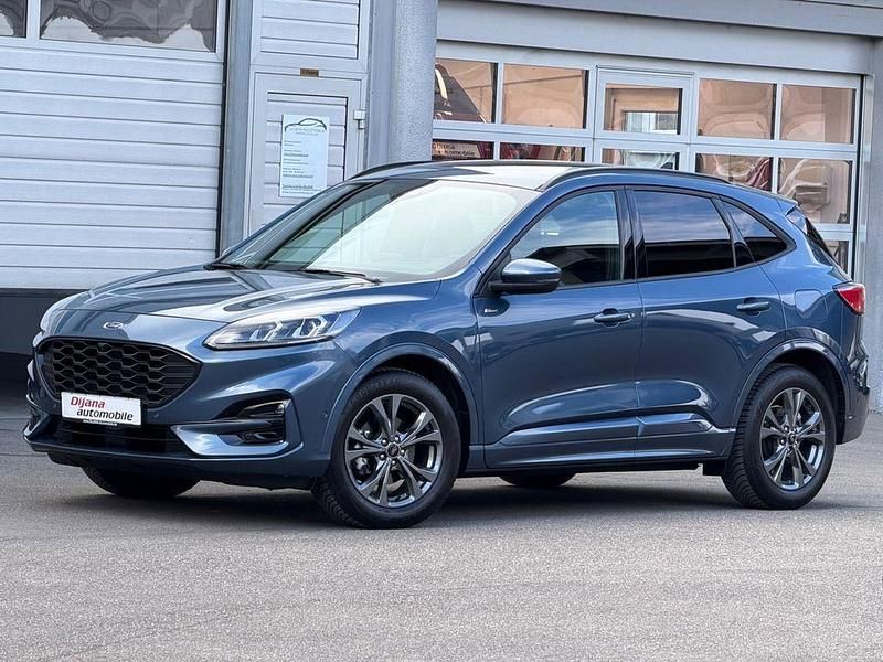 Gebraucht Ford Kuga ST 120 PS (88 kW) 2023 Blau SUV