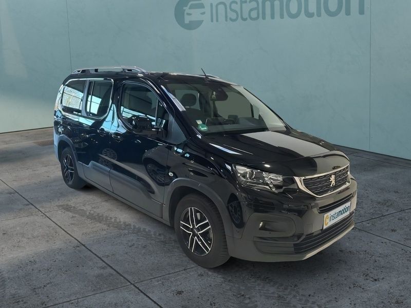 Schwarz Gebraucht 2021 Peugeot Rifter Allure Van / Kleinbus | 26.600 € (Etwas zu teuer) - Bild 1/3