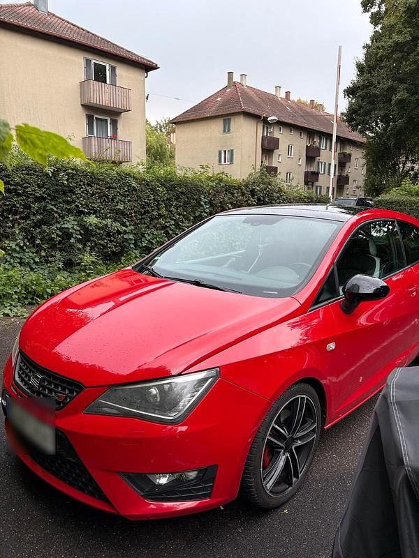 Rot Gebraucht 2013 Cupra Ibiza Kleinwagen | 6.100 € (Superpreis) - Bild 1/4