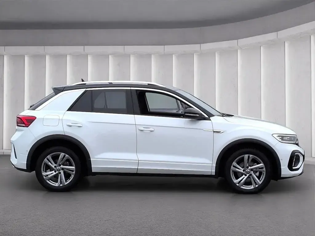 Gebraucht VW T-Roc R-line 150 PS (110 kW) 2025 Pure white (weiss) SUV