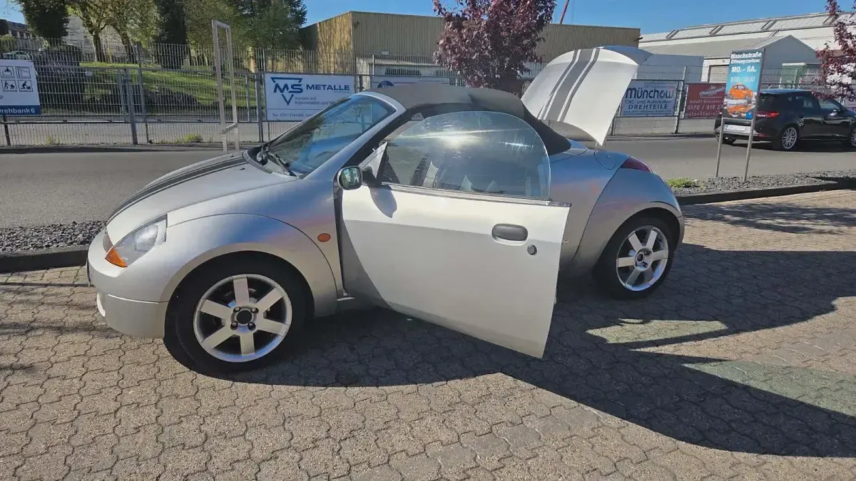 Gebraucht Ford StreetKa 95 PS (69 kW) 2003 Silber Cabrio