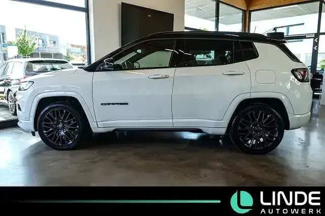 Gebraucht Jeep Compass 179 PS (131 kW) 2021 Weiß SUV