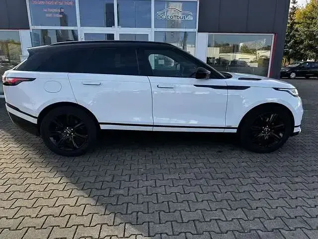 Gebraucht Land Rover Range Rover Velar R-Dynamic 301 PS (221 kW) 2019 Fuji white dach schwarz SUV