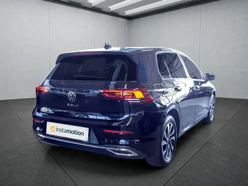 Gebraucht VW Golf VIII 150 PS (110 kW) 2023 Schwarz Kleinwagen