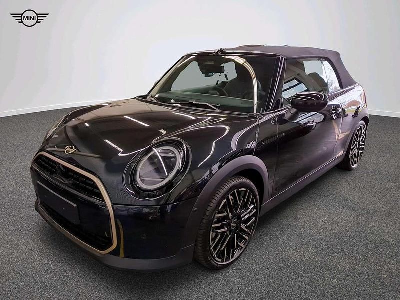 Schwarz Gebraucht 2024 Mini Cooper Cabriolet Favoured Cabrio | 36.846 € (Fairer Preis) - Bild 1/4