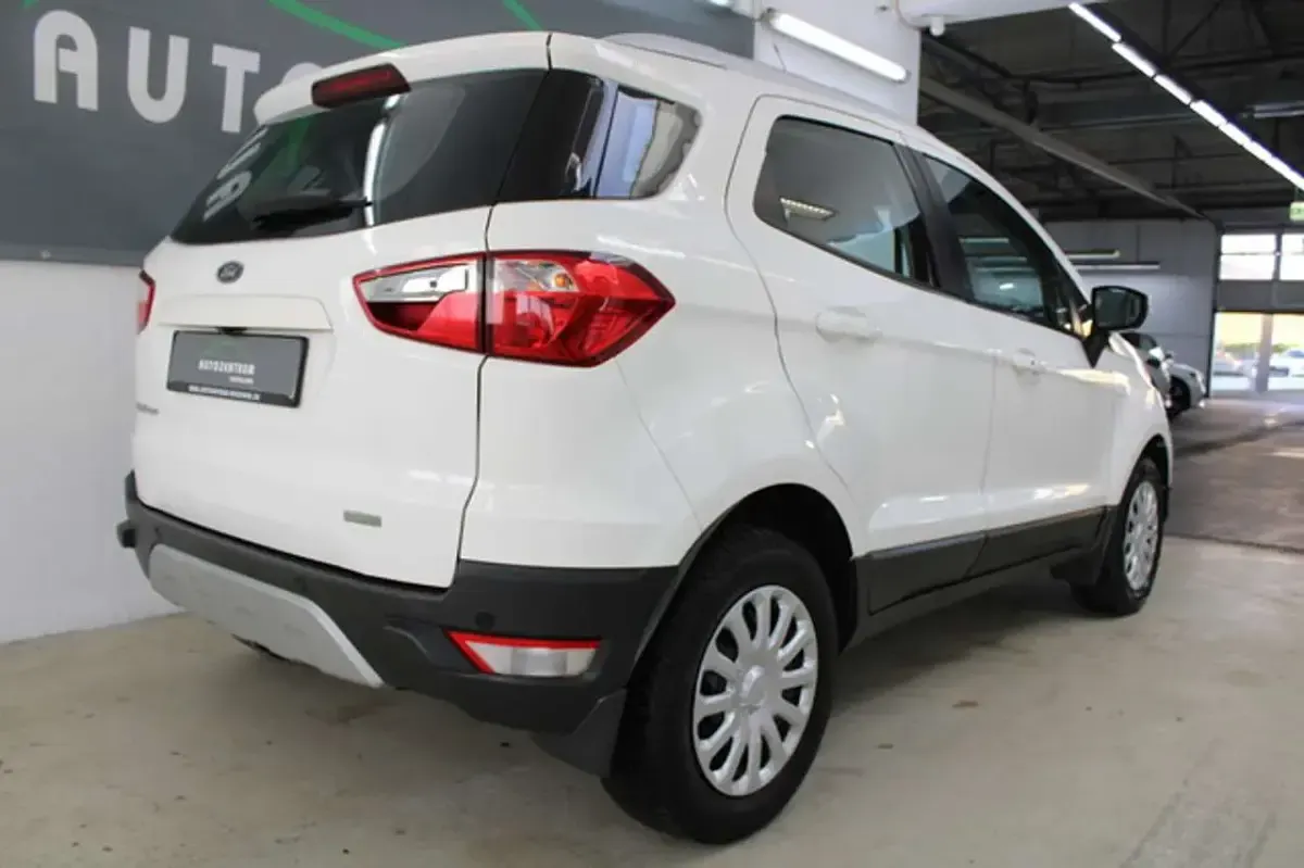 Gebraucht Ford Ecosport Titanium 140 PS (102 kW) 2017 Weiß SUV