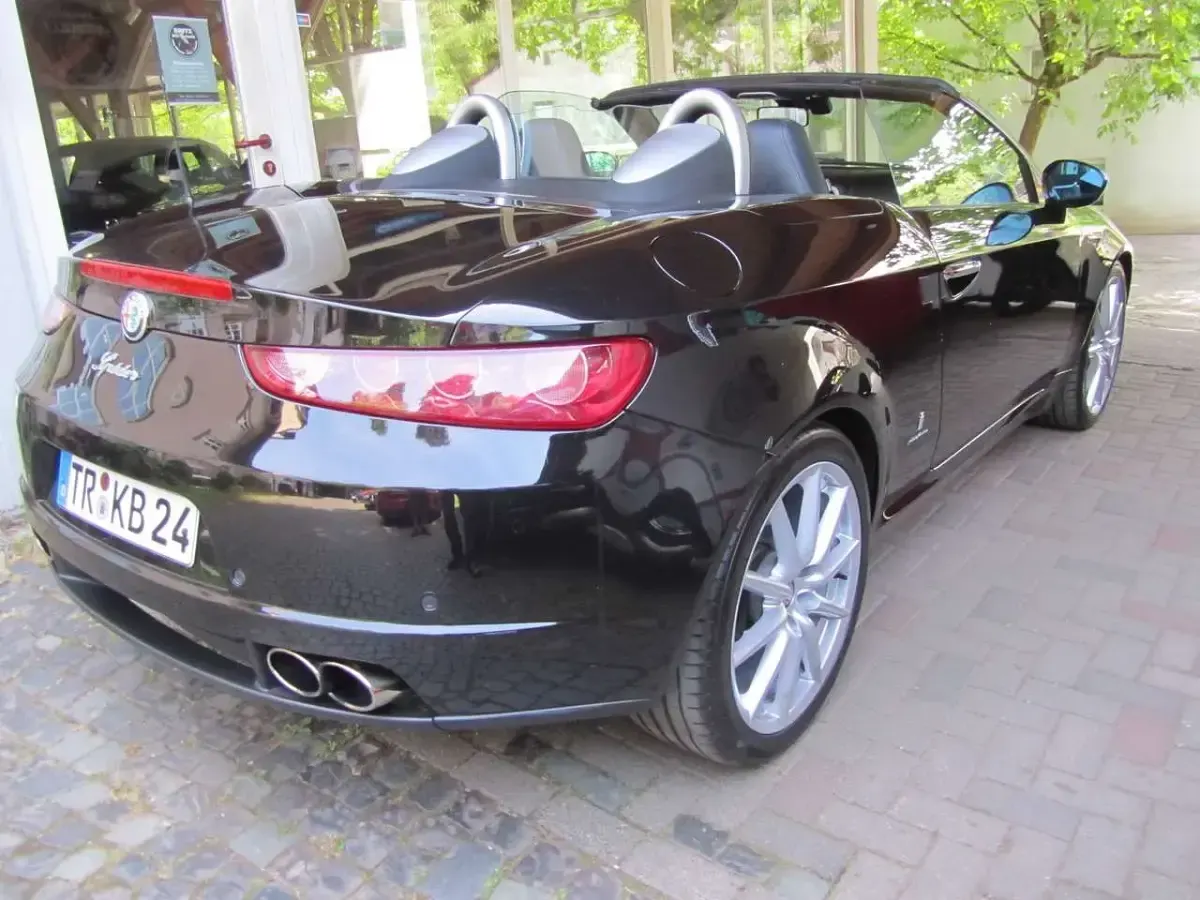 Gebraucht Alfa Romeo Spider Exclusive 185 PS (136 kW) 2007 Schwarz Cabrio