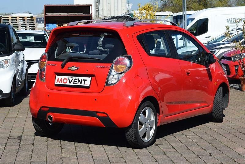 Gebraucht Chevrolet Spark LT 82 PS (60 kW) 2010 Rot Kleinwagen